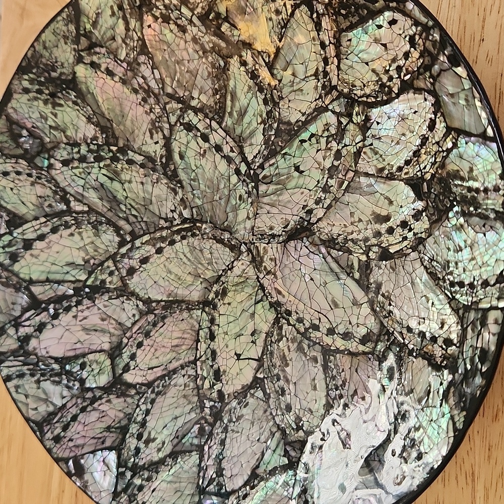 Abalone Iridescent Shell Pattern Bowls Set Of 3 - Picture 6 of 8
